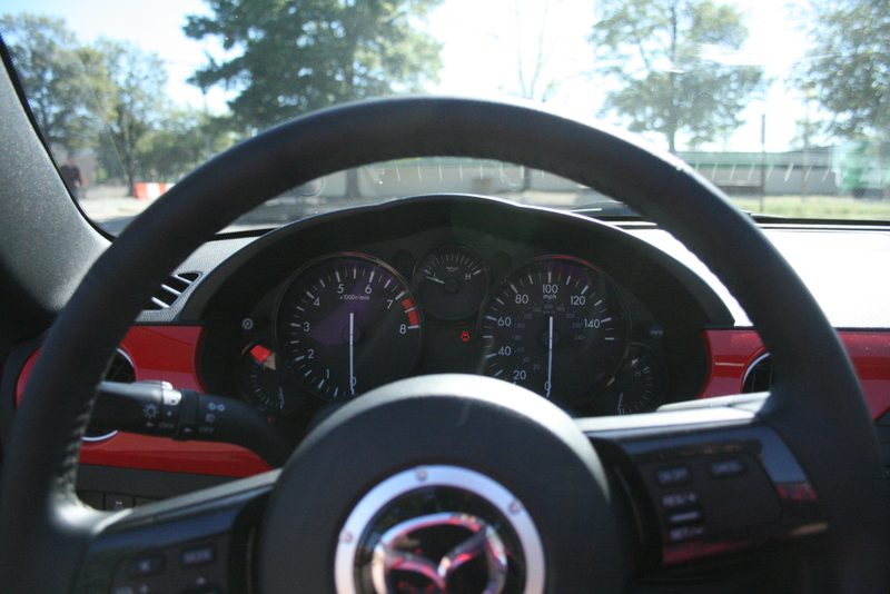 Illustration for article titled 2014 Mazda MX-5 Miata Club Edition: The Jalopnik Review